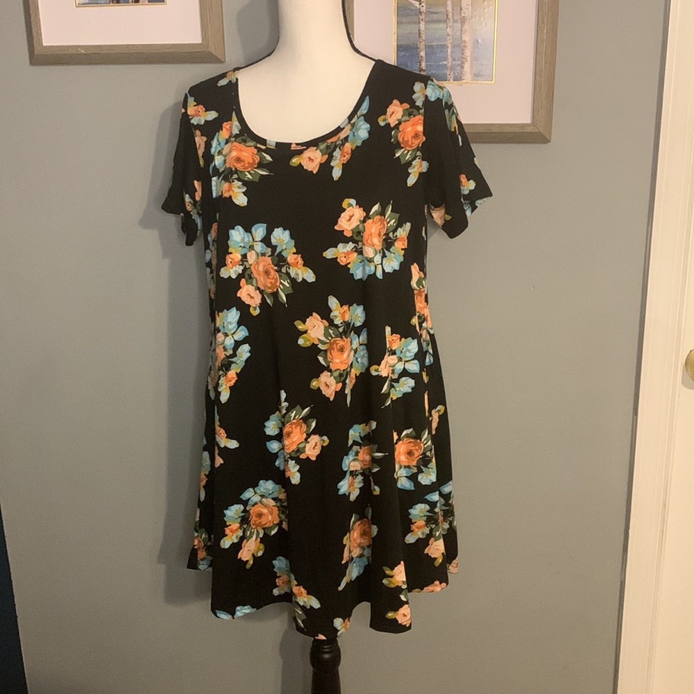 Floral casual dress